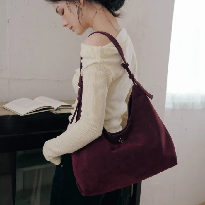 [잡담] 가방색 골라줘 1 그린 2 버건디 | 인스티즈