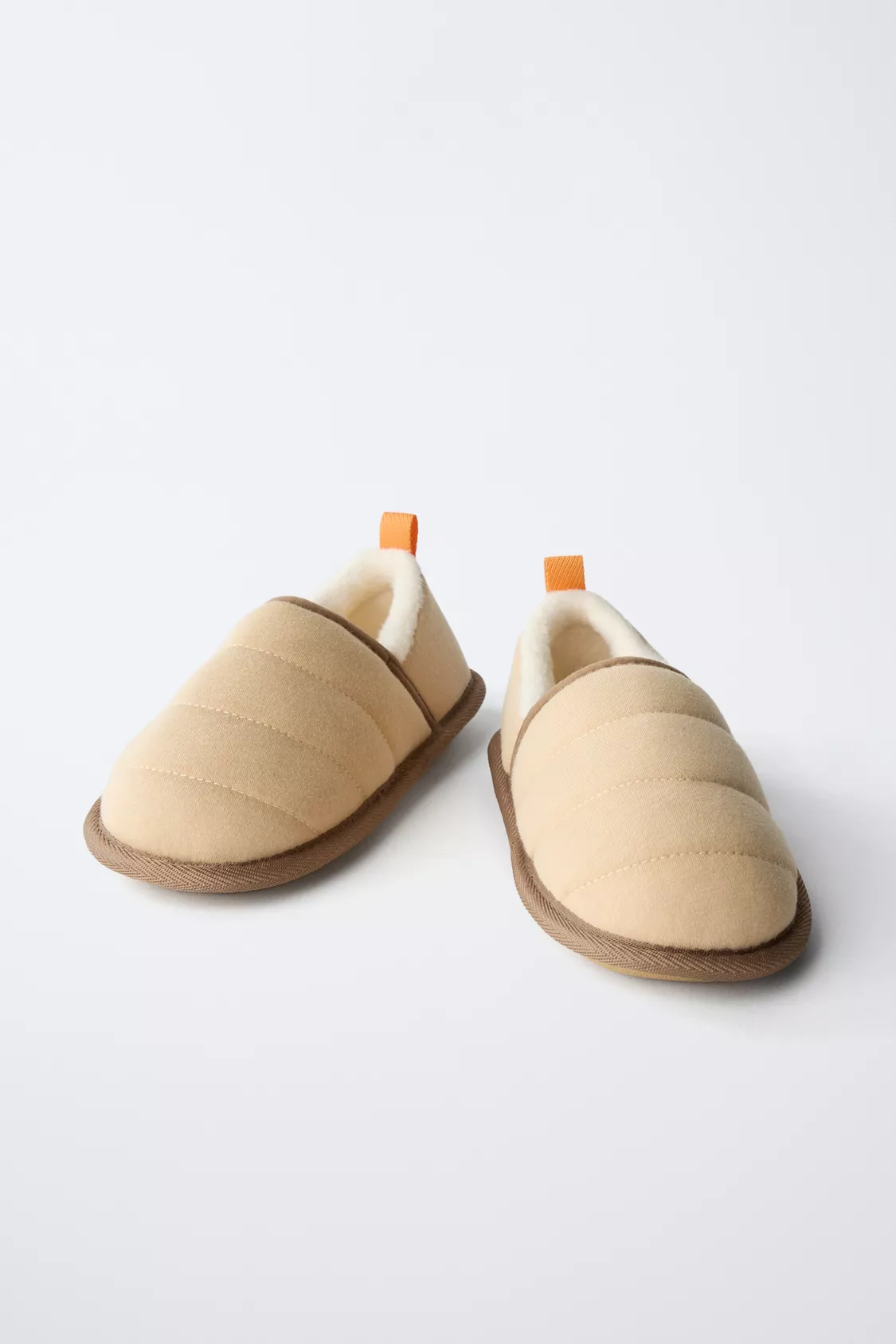 [잡담] 나 실내화 이거 사고 싶어 | 인스티즈