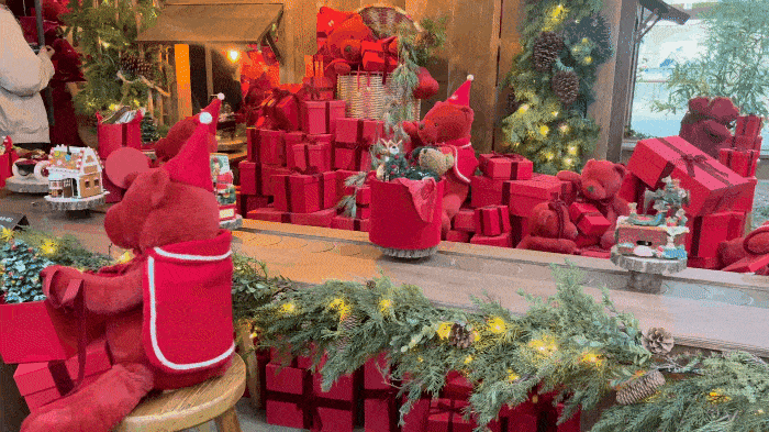 취향 갈리는 별마당도서관 vs 더현대서울 크리스마스 장식 | 인스티즈