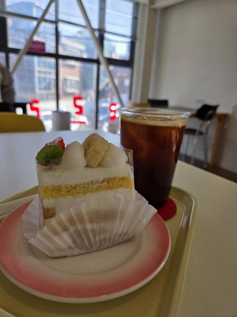 [잡담] 나 혼자진짜 잘노는듯 | 인스티즈