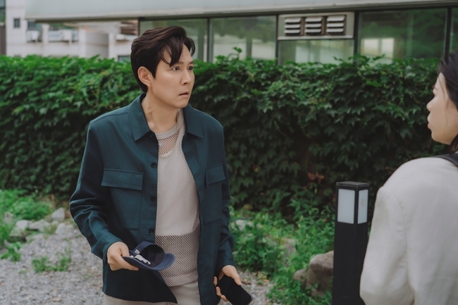 [정보/소식] 얄미운사랑) 이정재 임지연 합동 잠복 취재 포착, 미어캣 모드(얄미운 사랑) | 인스티즈