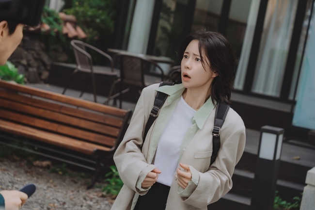 [정보/소식] 얄미운사랑) 이정재 임지연 합동 잠복 취재 포착, 미어캣 모드(얄미운 사랑) | 인스티즈