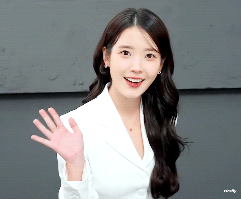 [잡담] 아이유 볼살이 제철인데 지금 | 인스티즈