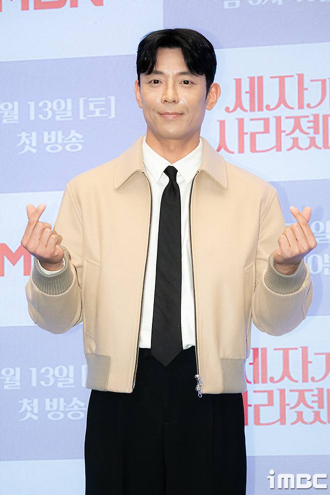 [정보/소식] [단독] 송강X이준영과 '포핸즈', 김주헌 출격 | 인스티즈