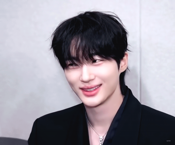 [잡담] 변우석 얼굴 진짜 어캄?? | 인스티즈