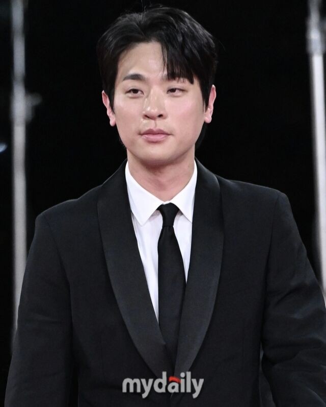 [정보/소식] [단독] 박정민, 김희원 연출작 '상남자' 주인공 | 인스티즈