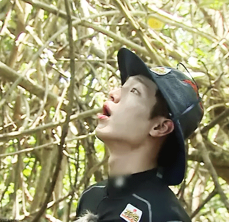 현재 모두가 정색중인 서강준 턱 발달 언급..JPG | 인스티즈