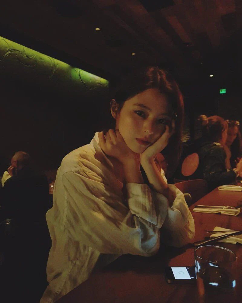 [잡담] 한소희 사진 찍을때 습관 | 인스티즈