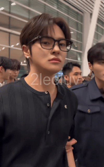 [잡담] 진짜 까리한 알디원 리오 첫 공항 출근길 | 인스티즈