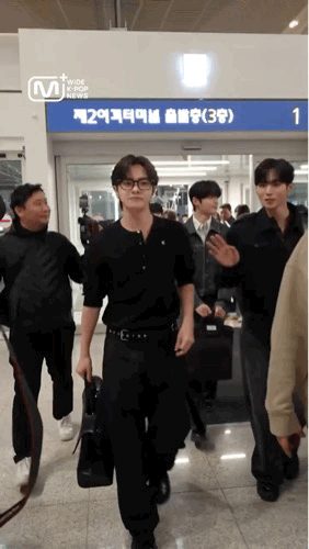 [잡담] 이리오 공항짤 계속 나오네 | 인스티즈