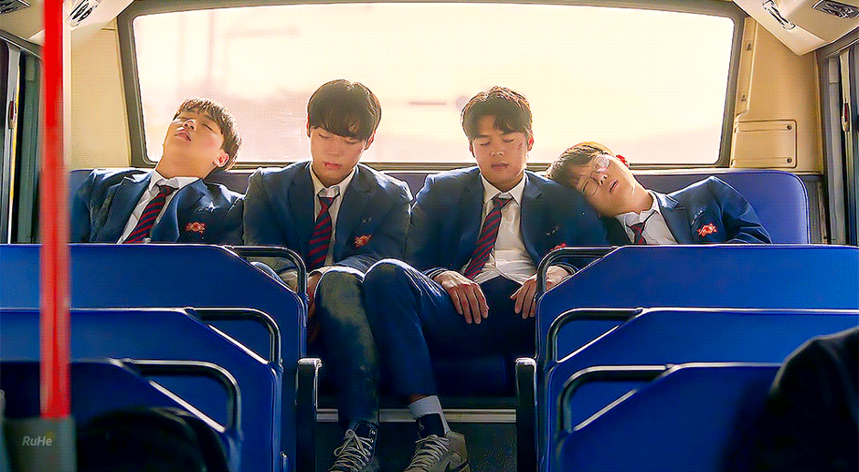 [잡담] 약한영웅) 약한영웅 아직 앓는 덕 있니 오늘 은장vs연합 패싸움데이래 | 인스티즈