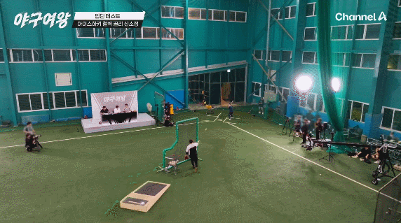 여자 아이스하키 국대 선출이 야구 포수를 하면 생기는 일 ㄷㄷ | 인스티즈