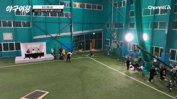 여자 아이스하키 국대 선출이 야구 포수를 하면 생기는 일 ㄷㄷ | 인스티즈