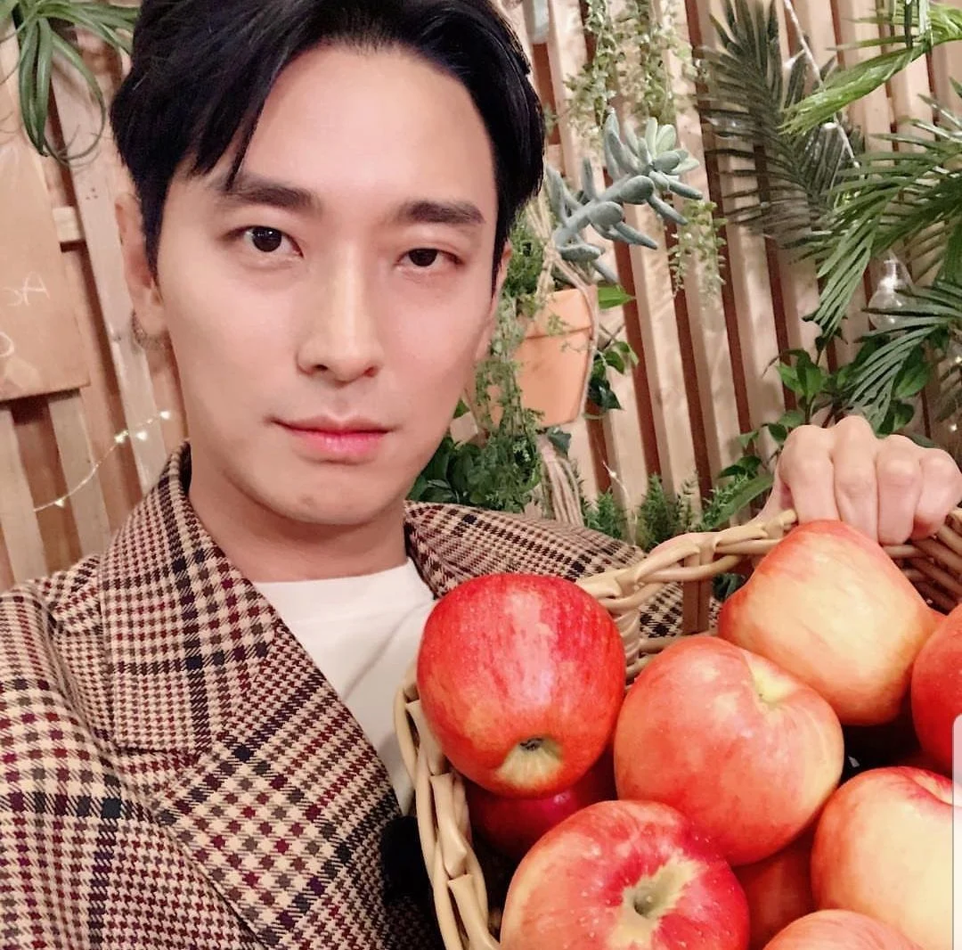 어떤 얼굴이 더 주지훈같음???.jpg | 인스티즈