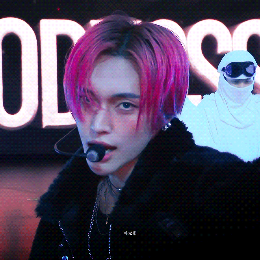 [잡담] 원빈 홍콩가기 전 후 동일인물 맞나요 | 인스티즈