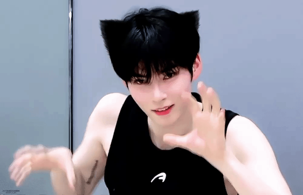 [잡담] 성한빈은 역시 흑발이다 | 인스티즈