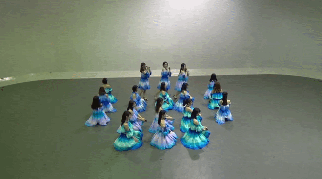 나 일본 다인원 여돌st 안무동선 개좋아함....gif | 인스티즈