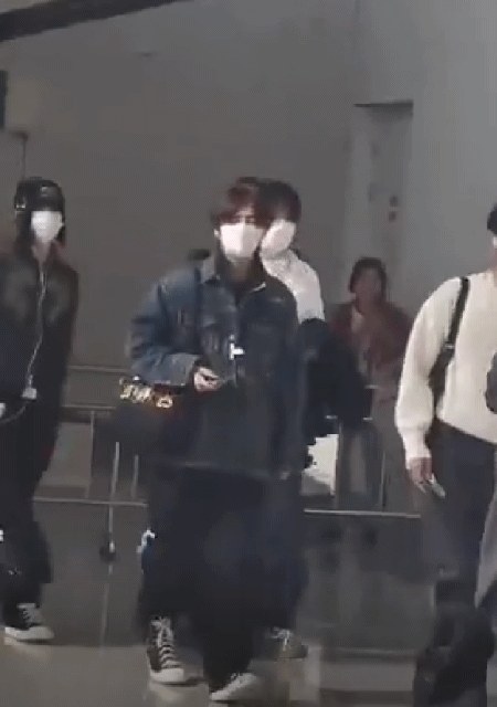 [잡담] 알디원 리오 상원 옷 잘 입는 거 같아 | 인스티즈