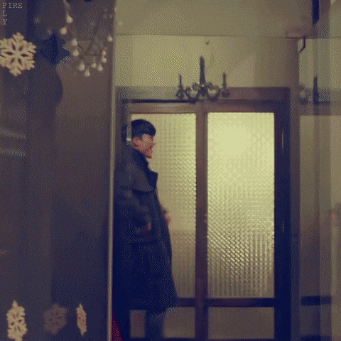 [잡담] 장기용 예전에 아이유 뮤비 때 첨 봤었는데 | 인스티즈