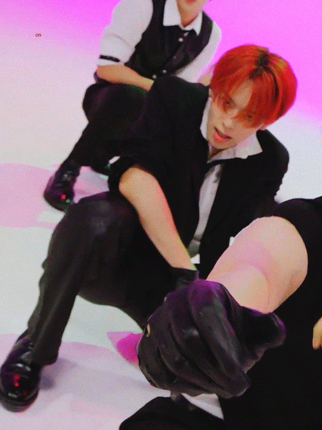 [잡담] 강민이 수트댄스 폼미 | 인스티즈