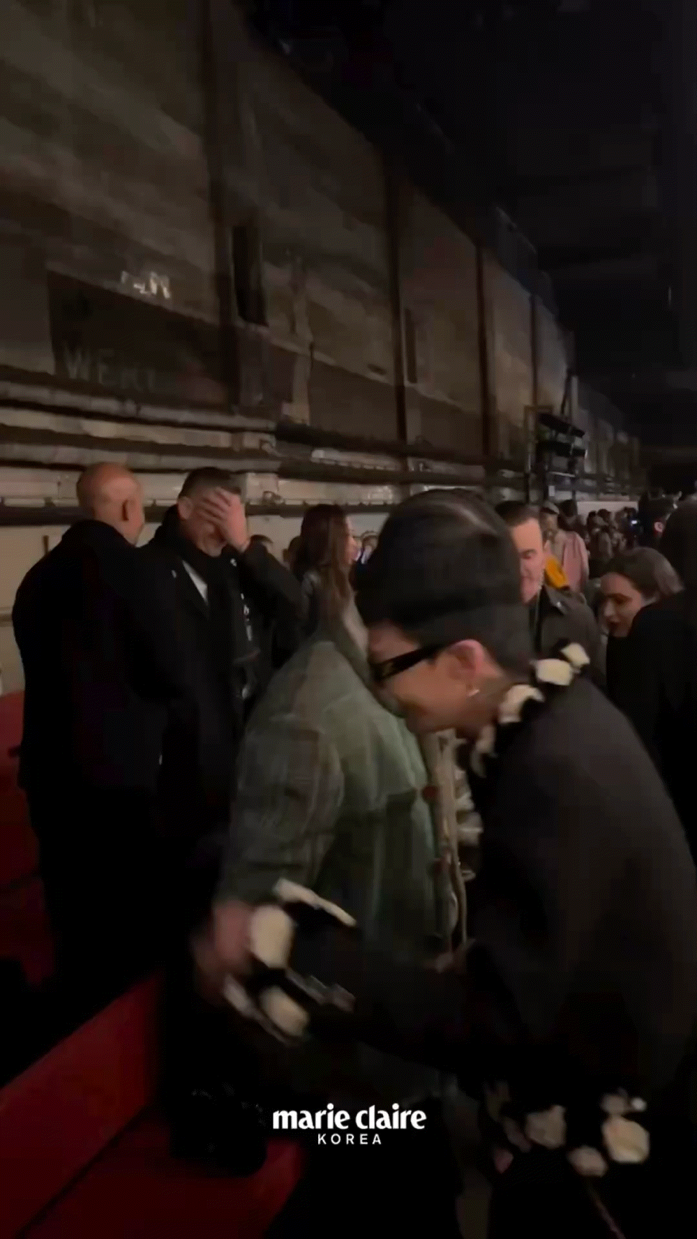 지드래곤이 샤넬쇼에서 만난 의외의 인물ㄷㄷ.JPG | 인스티즈