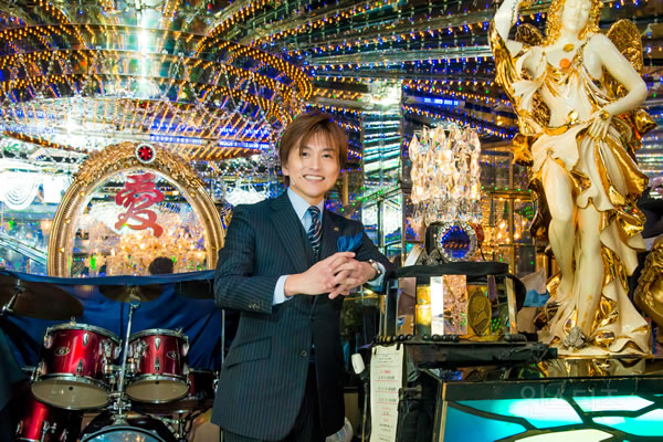 90년대에 짱잘로 유명했던 일본 호스트.jpg | 인스티즈