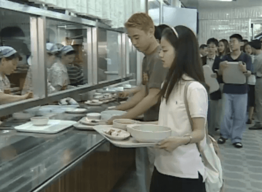 [잡담] 서울대학교 의류학과 20살 김태희 | 인스티즈