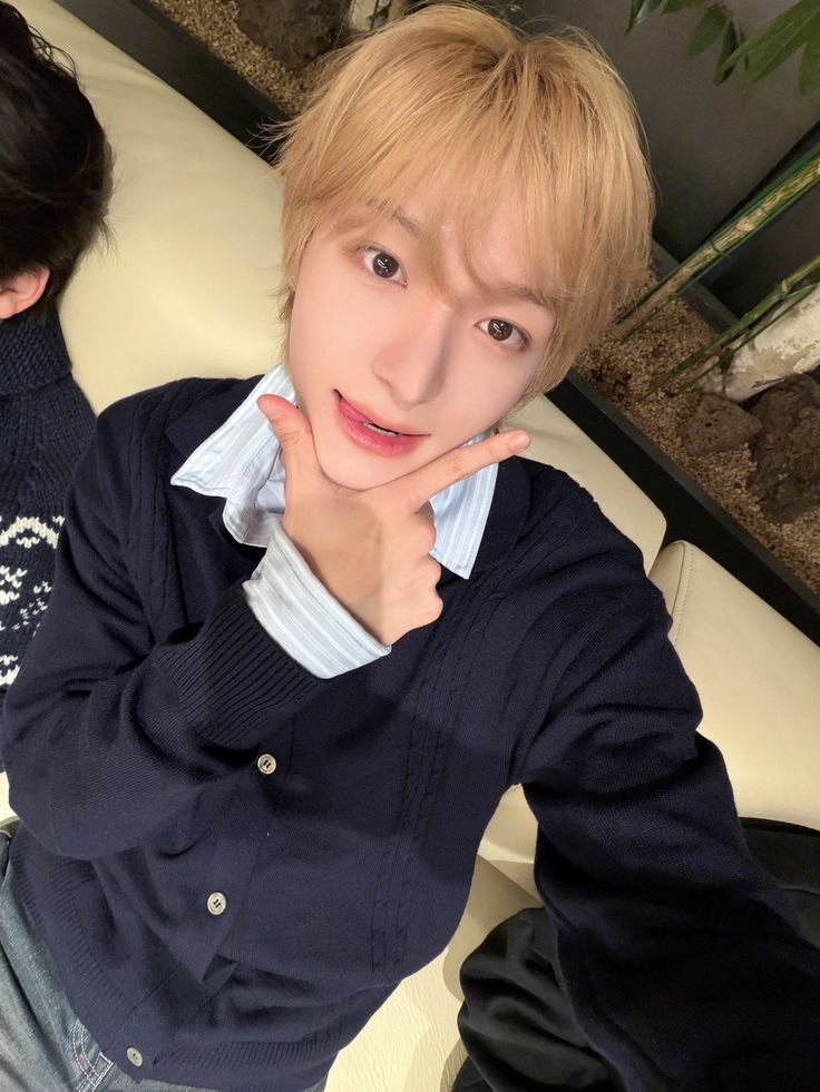 패션 매거진 수준이라는 남돌 블로그 필력ㄷㄷ | 인스티즈