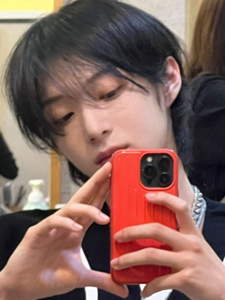 패션 매거진 수준이라는 남돌 블로그 필력ㄷㄷ | 인스티즈