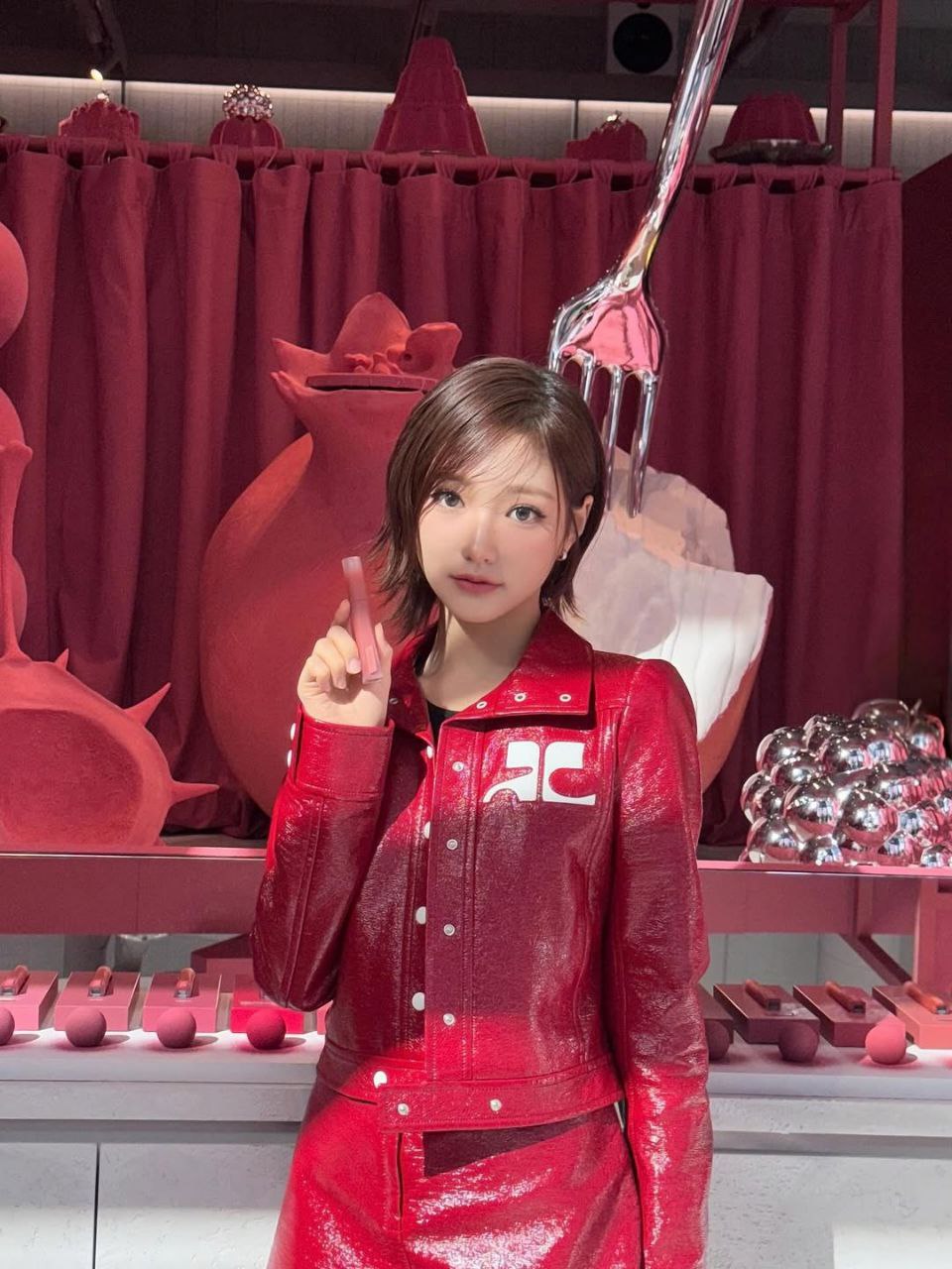 [잡담] 키키 지유 이번에 헤어가 뭘까요.. | 인스티즈