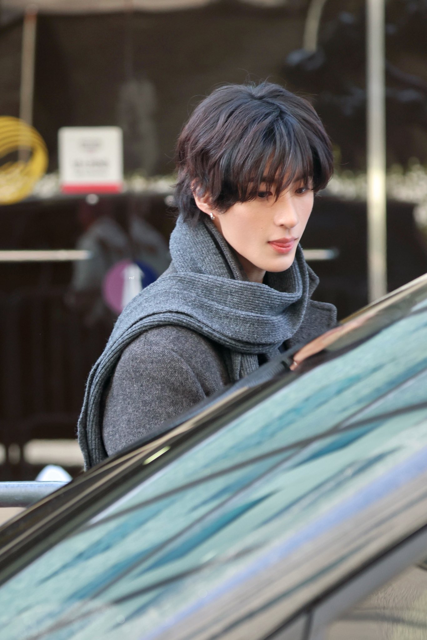 [잡담] 앤톤한테 뛰어들어가고 싶다 | 인스티즈