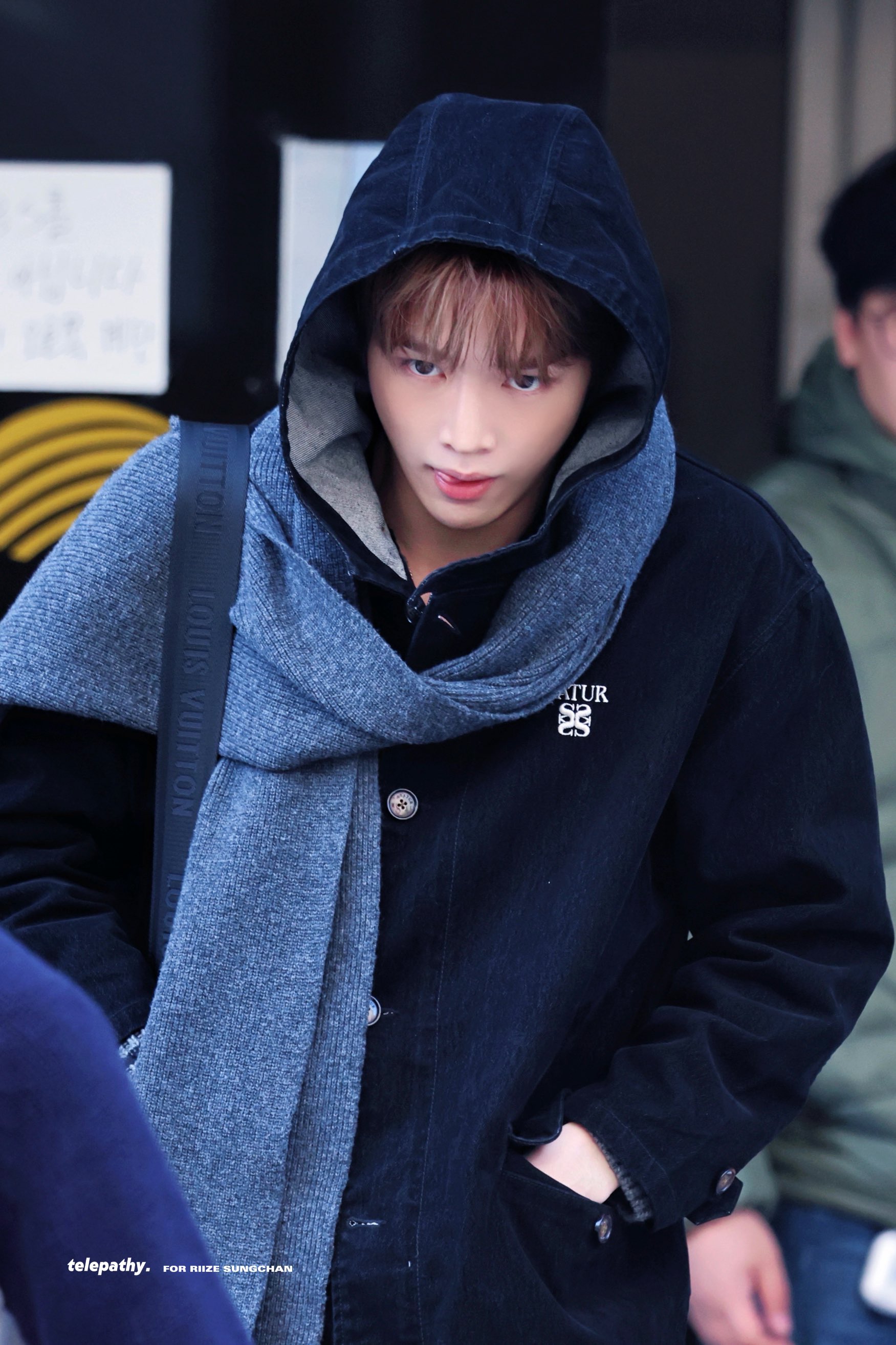 [잡담] 성찬이 추워서 사진 귀엽게 나왔어 | 인스티즈