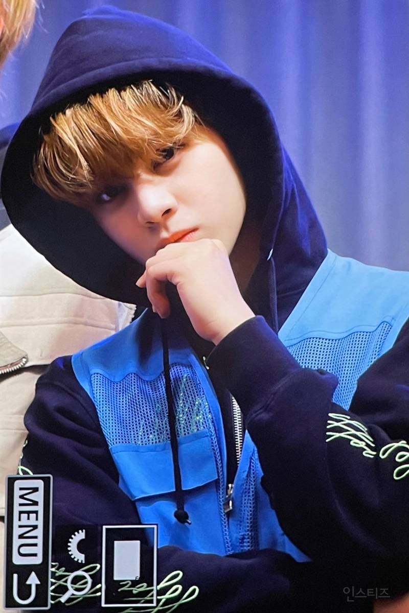 알바가 왜케 잘생겼어 | 인스티즈