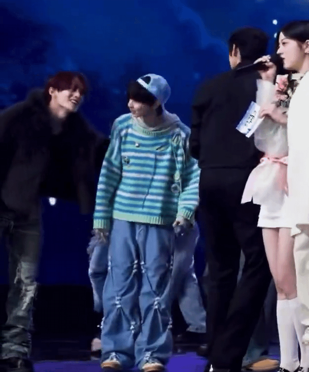 [잡담] 오늘 뜬 파생 떡밥들 다 너무 좋음 ㅠㅠ | 인스티즈