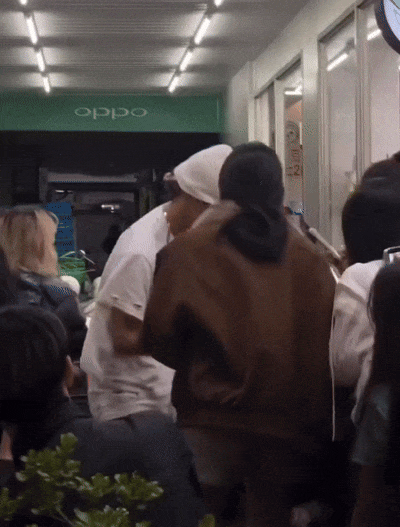 [잡담] 올데프 타잔베일리 편의점에 팬들 데려가서 돌린거봤어? | 인스티즈