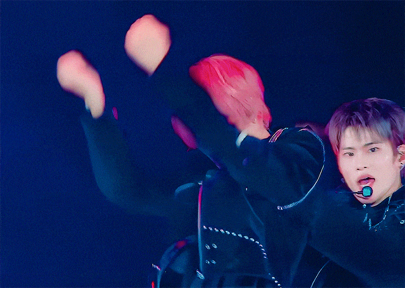 [잡담] 어제 건전지(ㅋㅋ) 핑머 원빈 🌸 움짤 보고가실분?🙋‍♀️ | 인스티즈