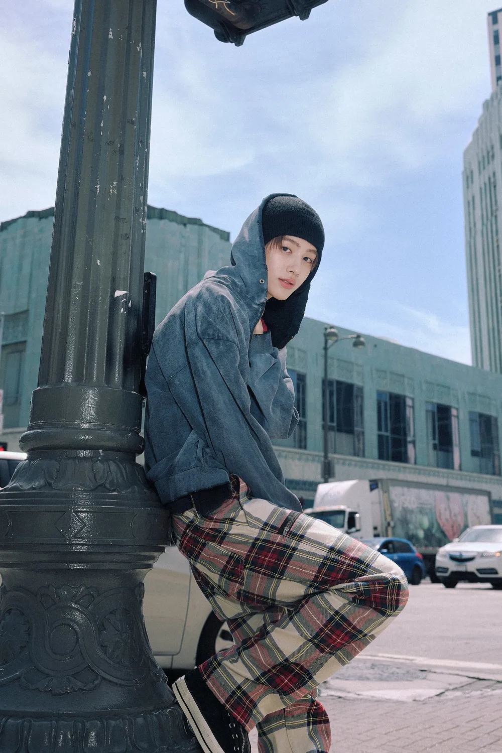 [잡담] 코르티스 성현 딱 공개된 프로필 사진이 너무 좋아 | 인스티즈