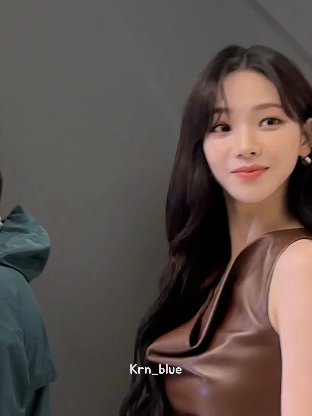 실물 느낌 나는 에스파 카리나 폰카짤.jpg | 인스티즈