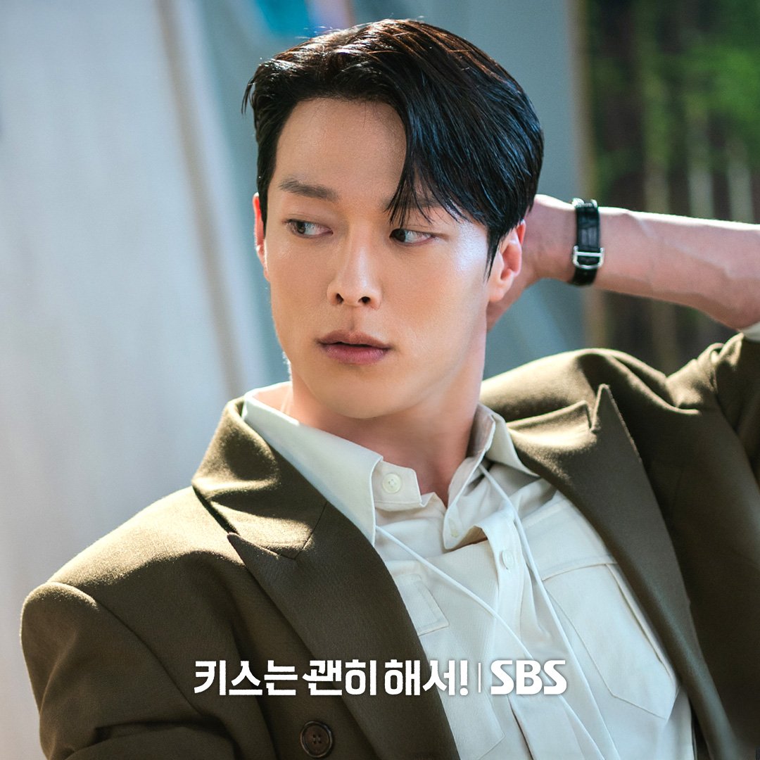 [잡담] 장기용 눈썹 화면에서 다 날라가는건가봐 | 인스티즈