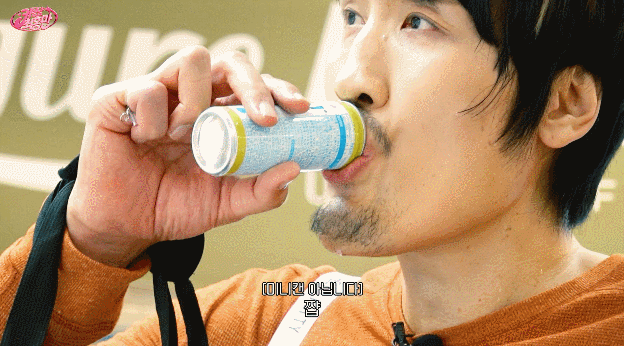 잡히는 모든걸 미니어쳐로 만들어버리는 최홍만 ㅎㄷㄷ | 인스티즈