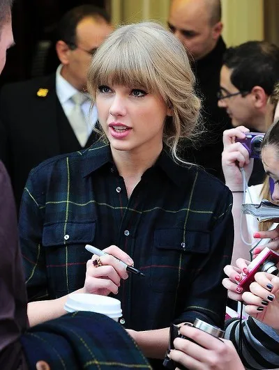 [잡담] 글씨 이렇게 쓰는 사람 본 적 있어? | 인스티즈