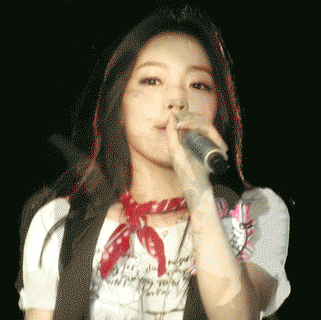 그 시절 2세대 여돌 데뷔 나이 체감해보기.gif | 인스티즈