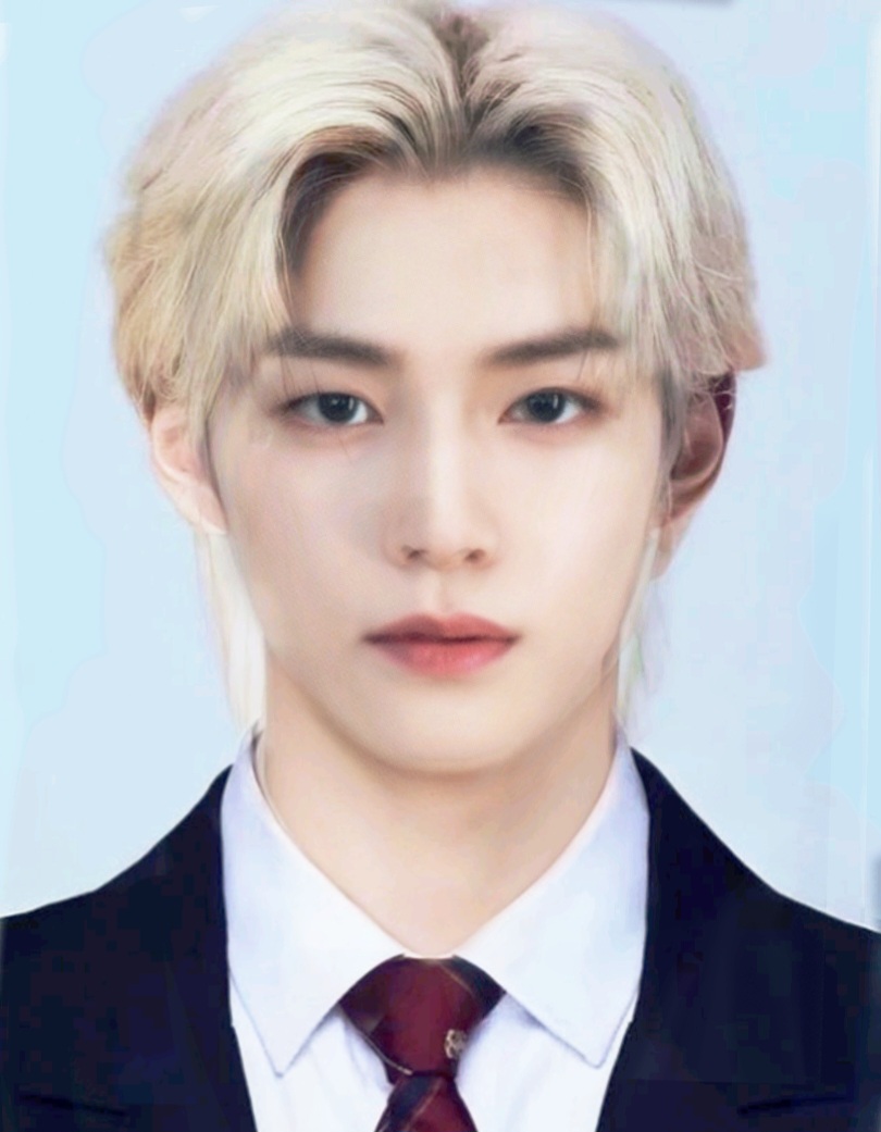 [잡담] 이목구비 자기주장 강한 남돌 얼굴 다 합쳐봄 | 인스티즈