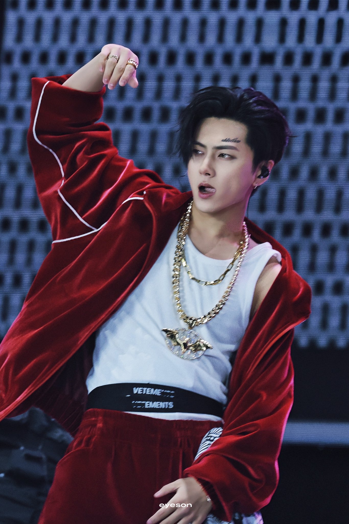 [잡담] 엔하이픈 제이 날티나는거 진짜 잘받아먹어 | 인스티즈