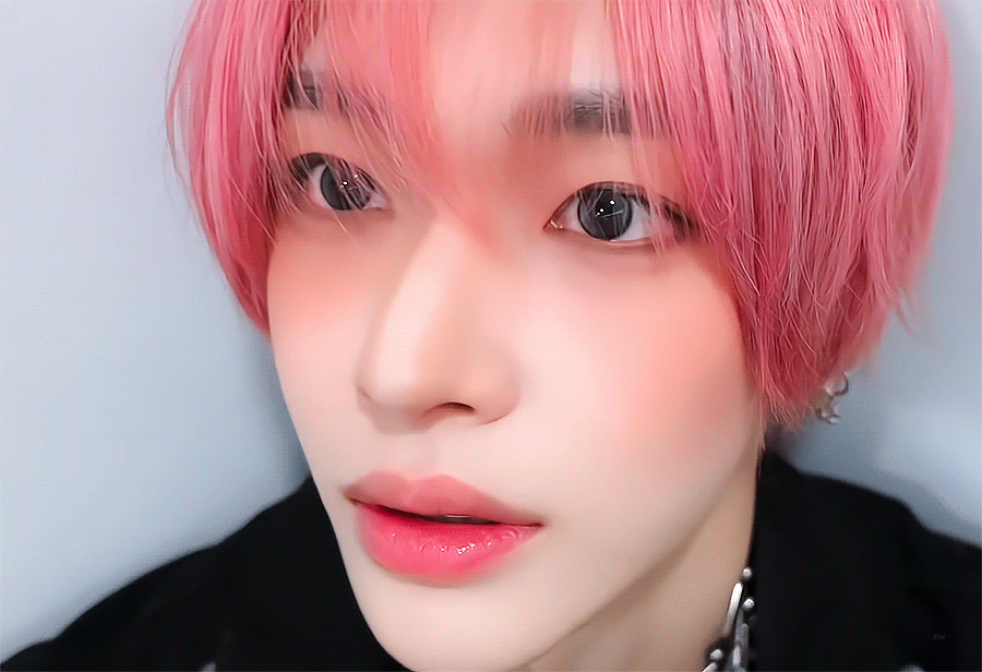 [잡담] 원빈이 뉴홈마가 올려준 사진 ㄹㅈㄷ | 인스티즈