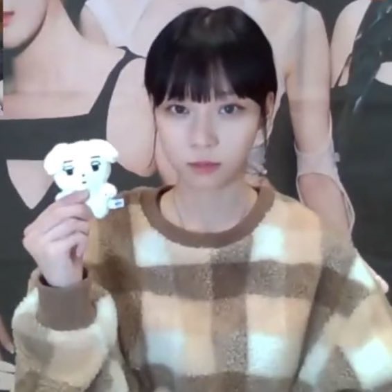 [잡담] 인기글 보고 윈터 인형 직직이 궁금해서 검색해봤는데 | 인스티즈