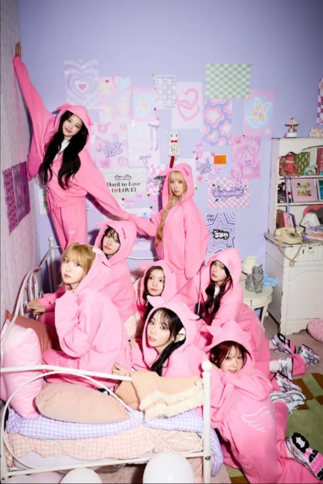 [잡담] 히토미 그룹 컨포 뜬 거 귀엽다 | 인스티즈