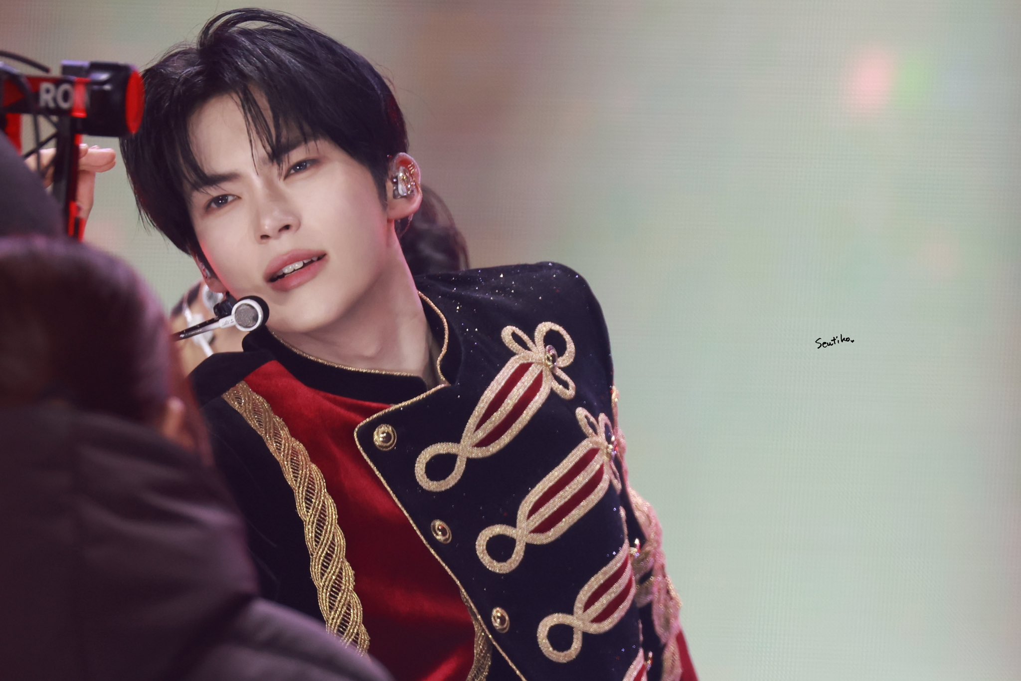 [잡담] 성한빈 무대 | 인스티즈