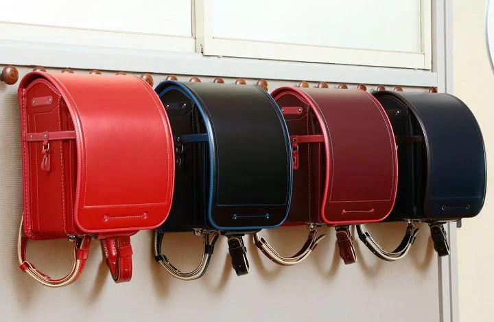 평균 50만원대라는 일본 초등학생 책가방 '란도셀' | 인스티즈