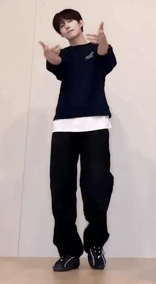 [잡담] 김건우는 뭔가 진짜 사귐직 해 | 인스티즈